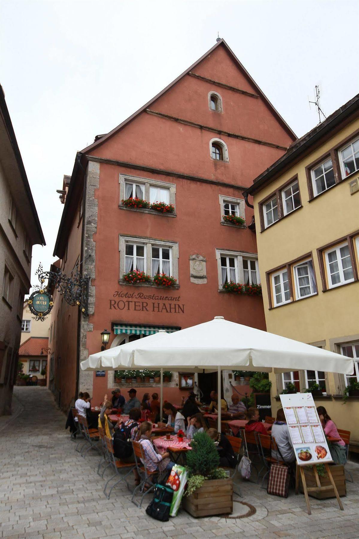 Hotel Roter Hahn Rothenburg ob der Tauber Exterior photo